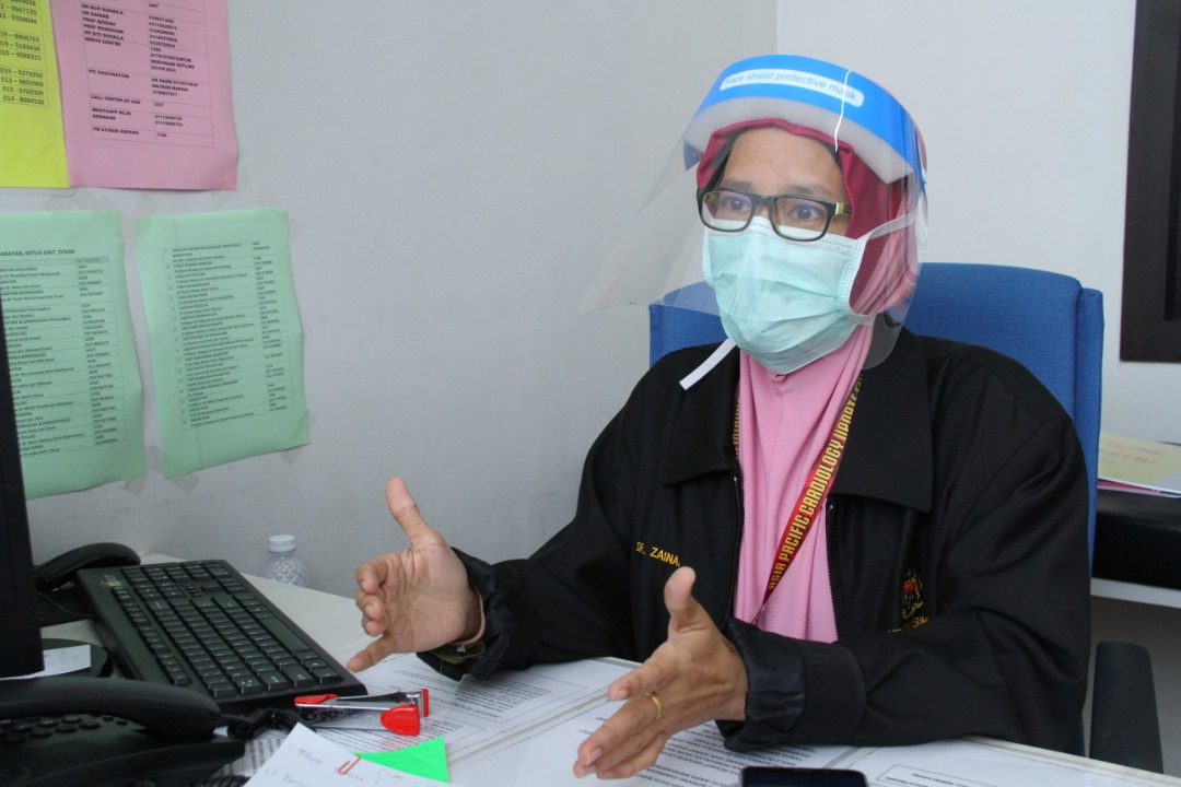 HUBUNGI HOTLINE 1