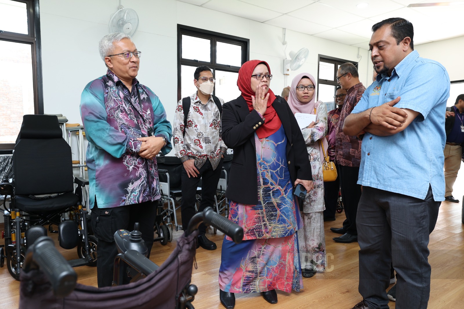 DELEGASI KPT KEMENTERIAN KEWANGAN JKM DAN WAKIL UA TINJAU PELAKSANAAN GERAN LIBATSAMA UNIVERSITI KOMUNITI PPDK USM