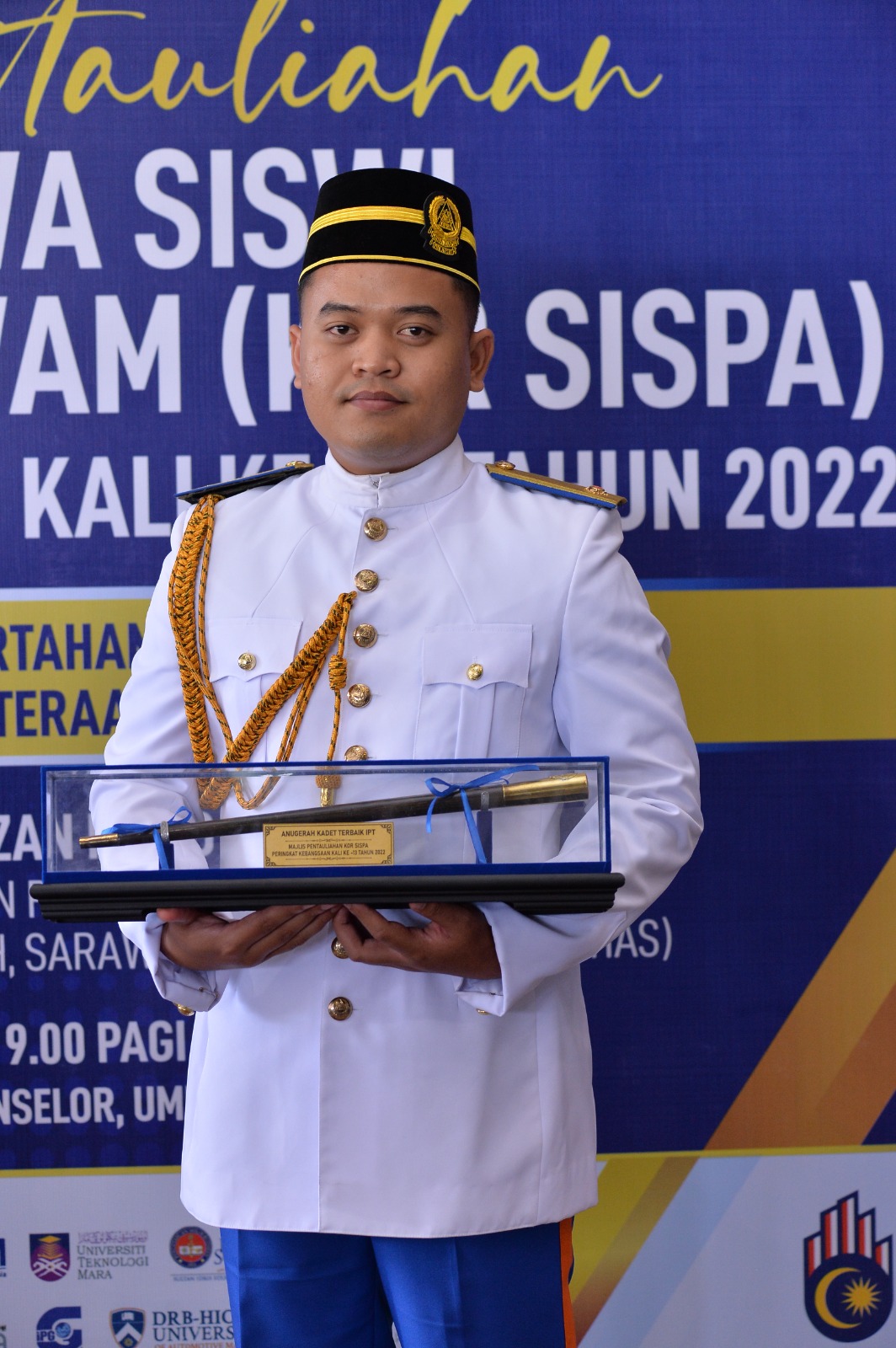 TEKAD MENYUMBANG URUS BENCANA DORONG KADET TERBAIK USM SERTAI KOR SISPA 3